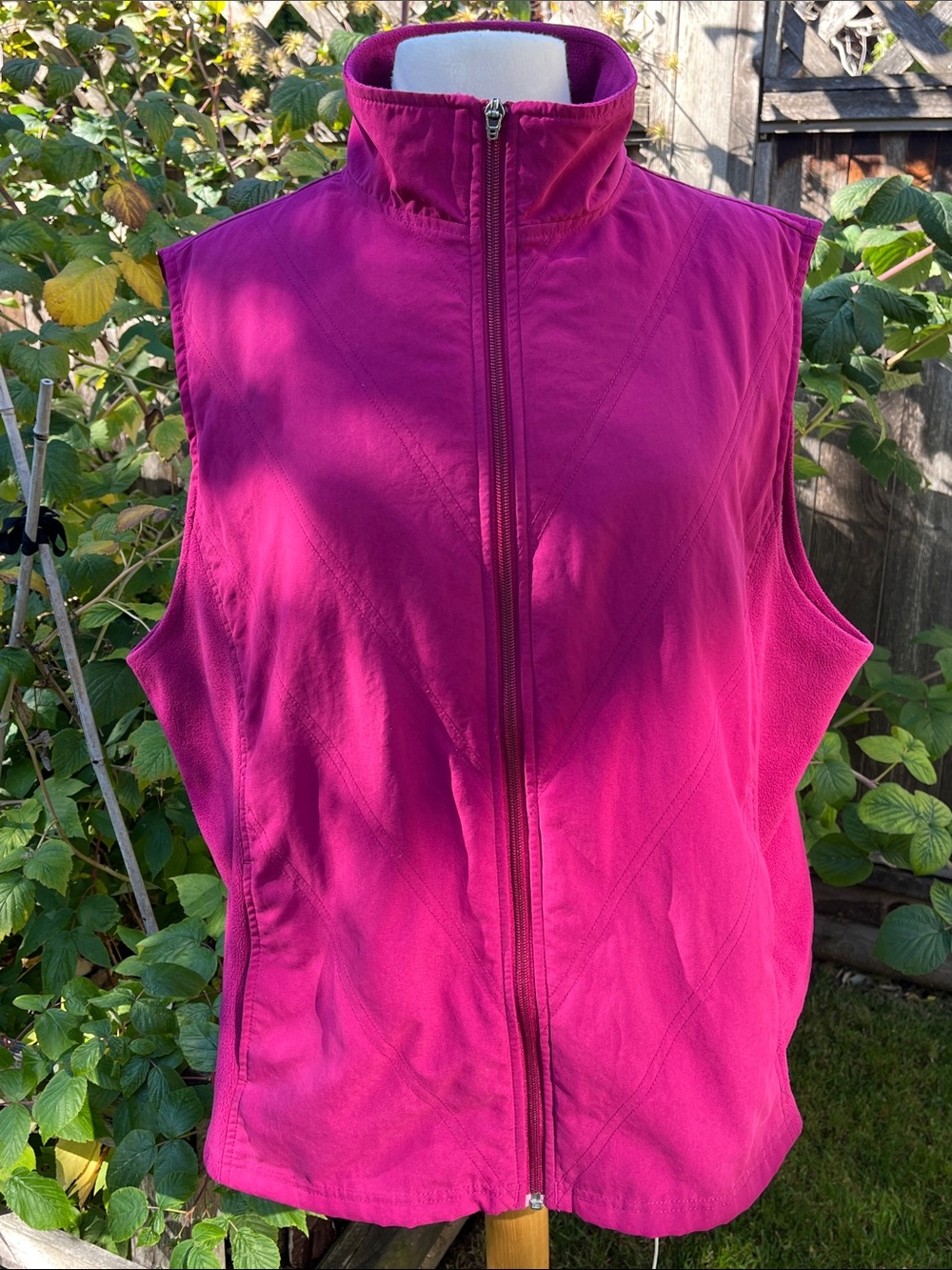 Columbia Sportswear Company Vest-Womens